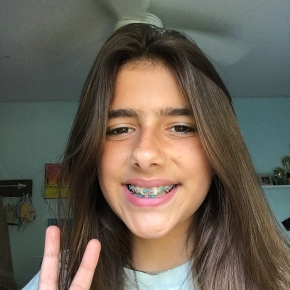 Meet your Posher, Stella - Picture 1 of 1